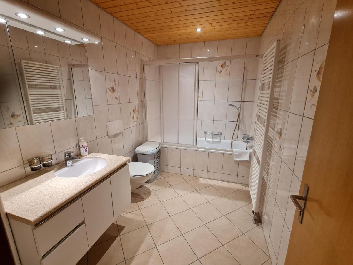 Dachwohnung In Welschenrohr ภายนอก รูปภาพ