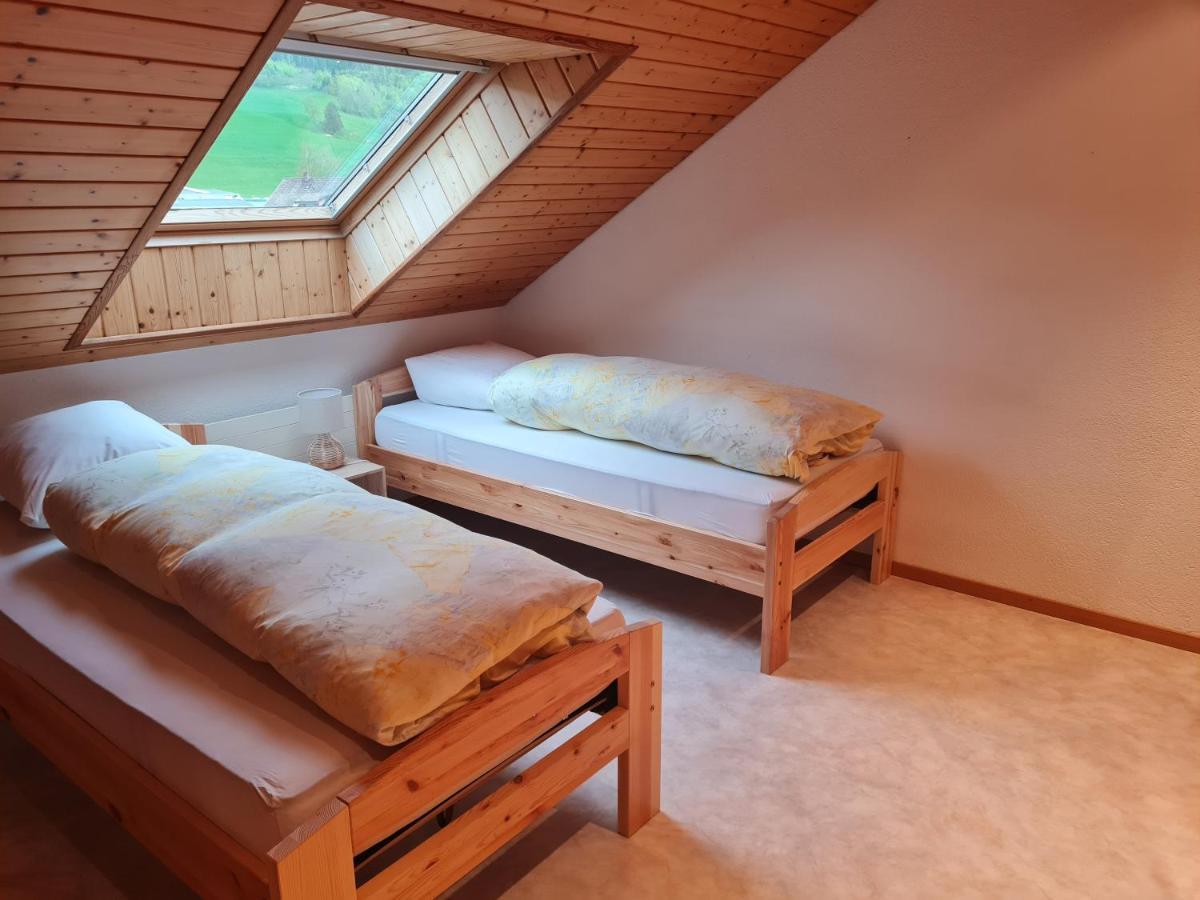 Dachwohnung In Welschenrohr ภายนอก รูปภาพ